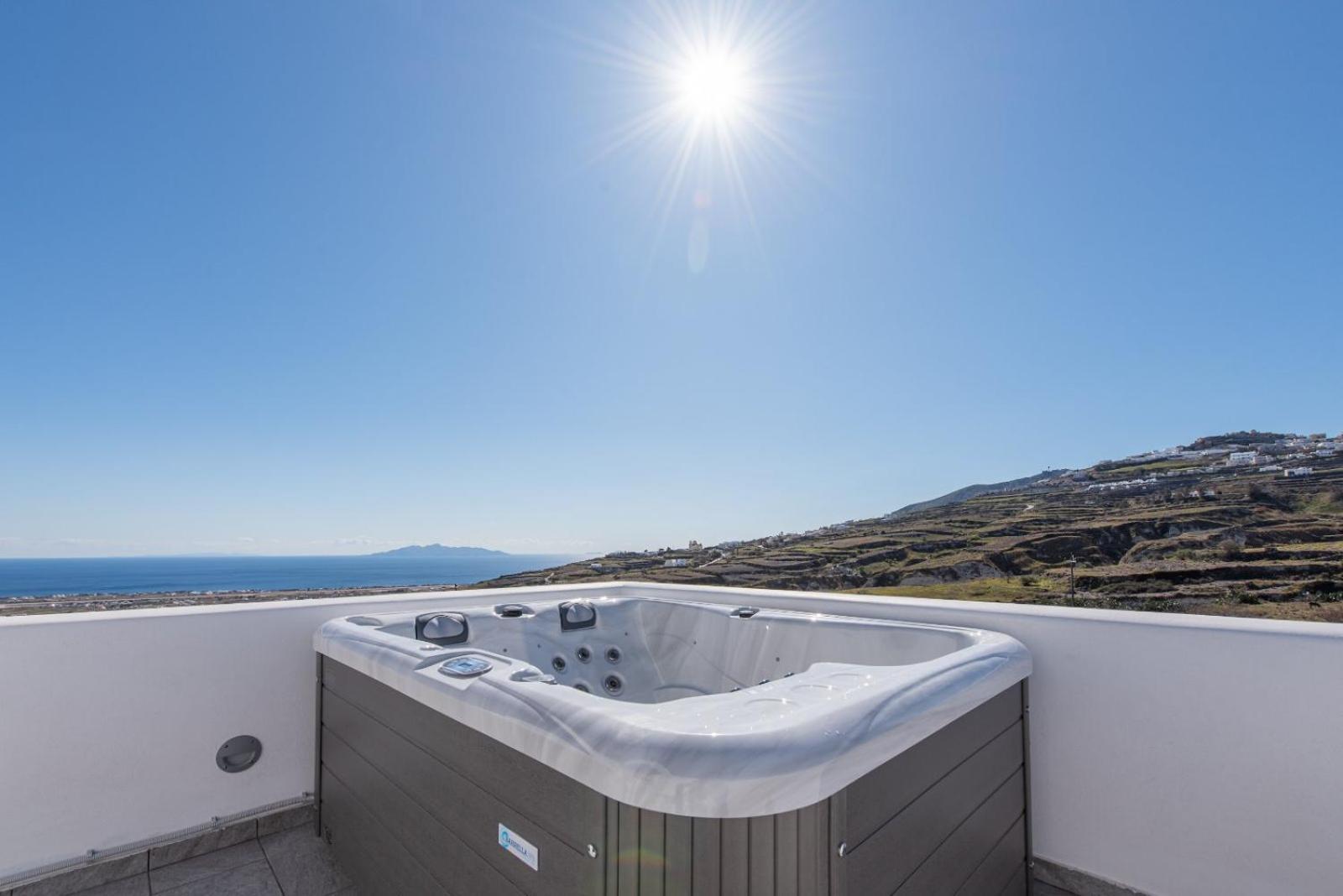 Golden View Suites Vóthon 外观 照片