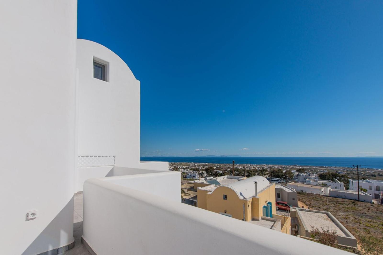 Golden View Suites Vóthon 外观 照片