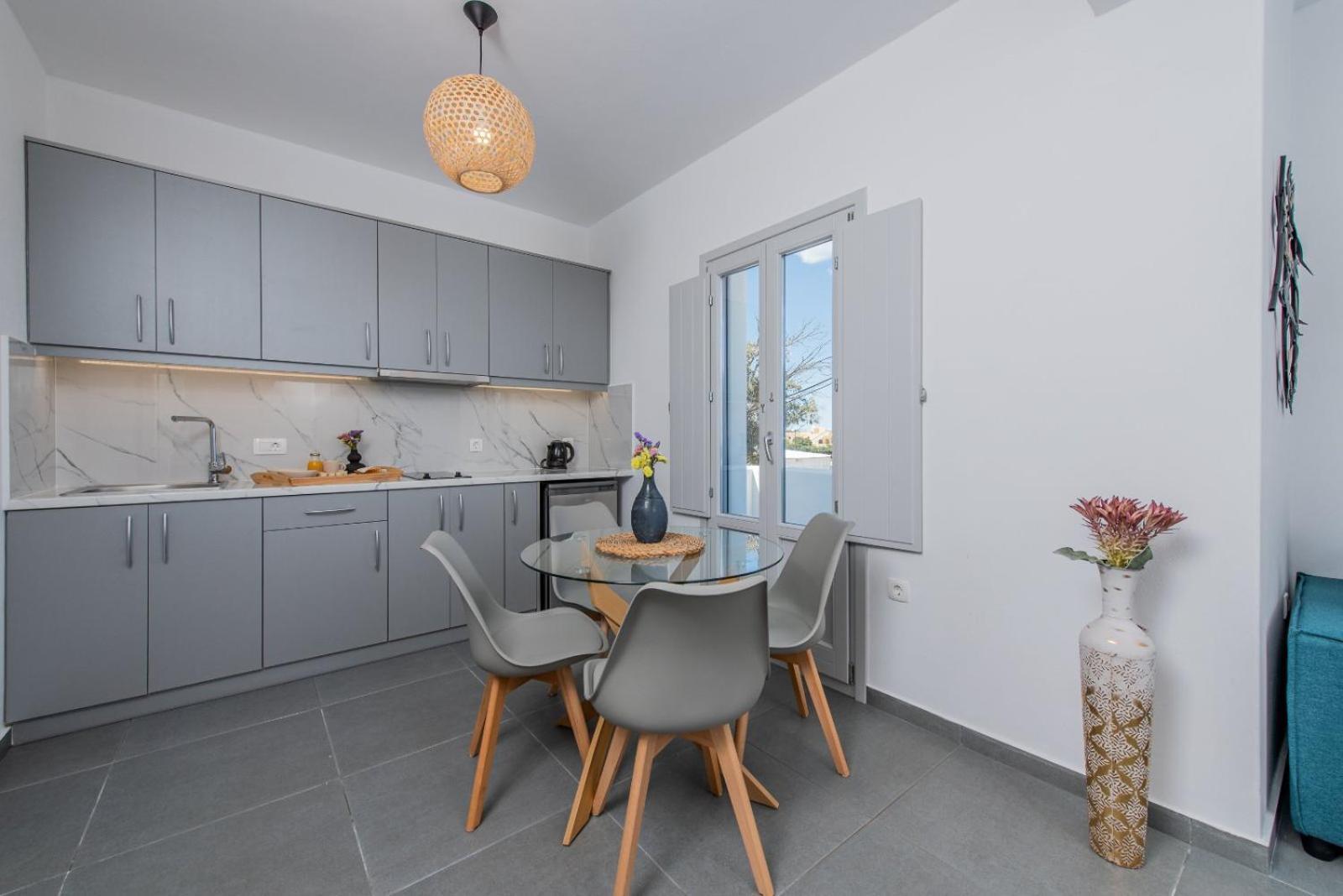 Golden View Suites Vóthon 外观 照片